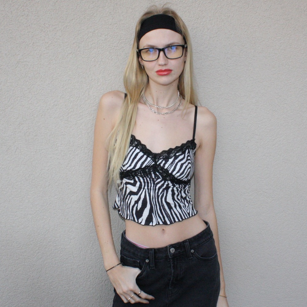 Y2K zebra print lace tank top! Size small
